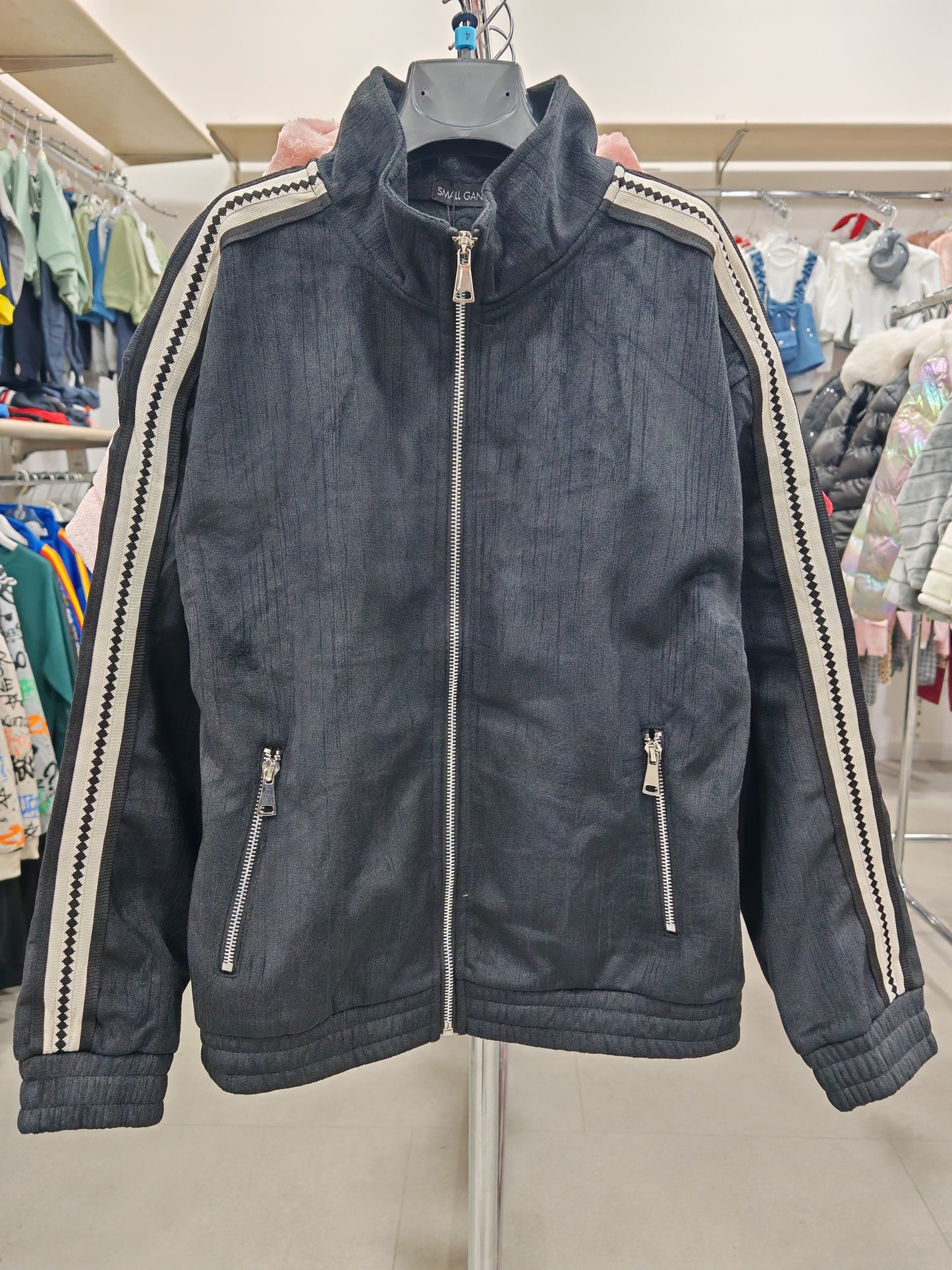 COMPLETO NERO NEW TREND