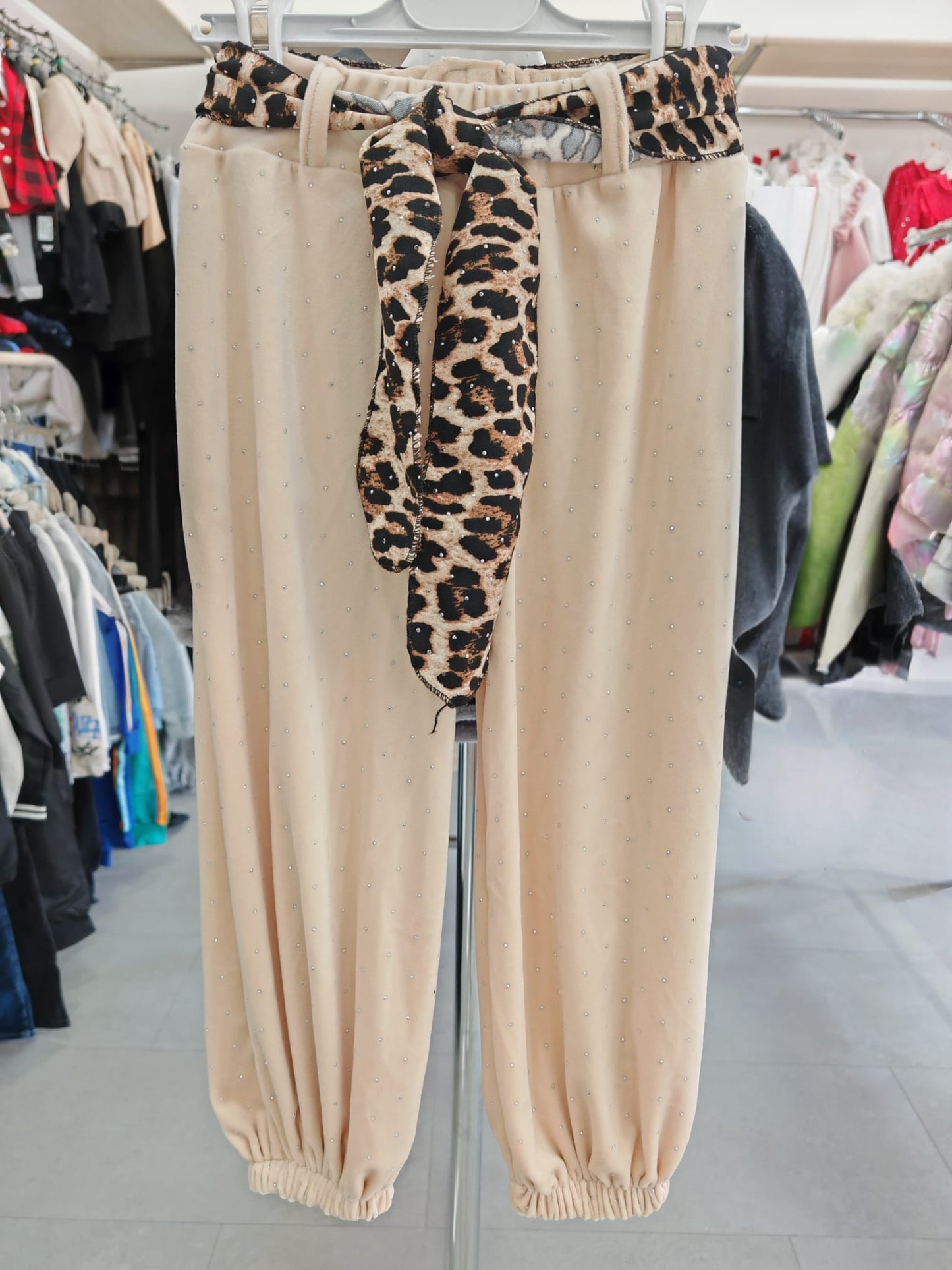 COMPLETO LEOPARD STRASS