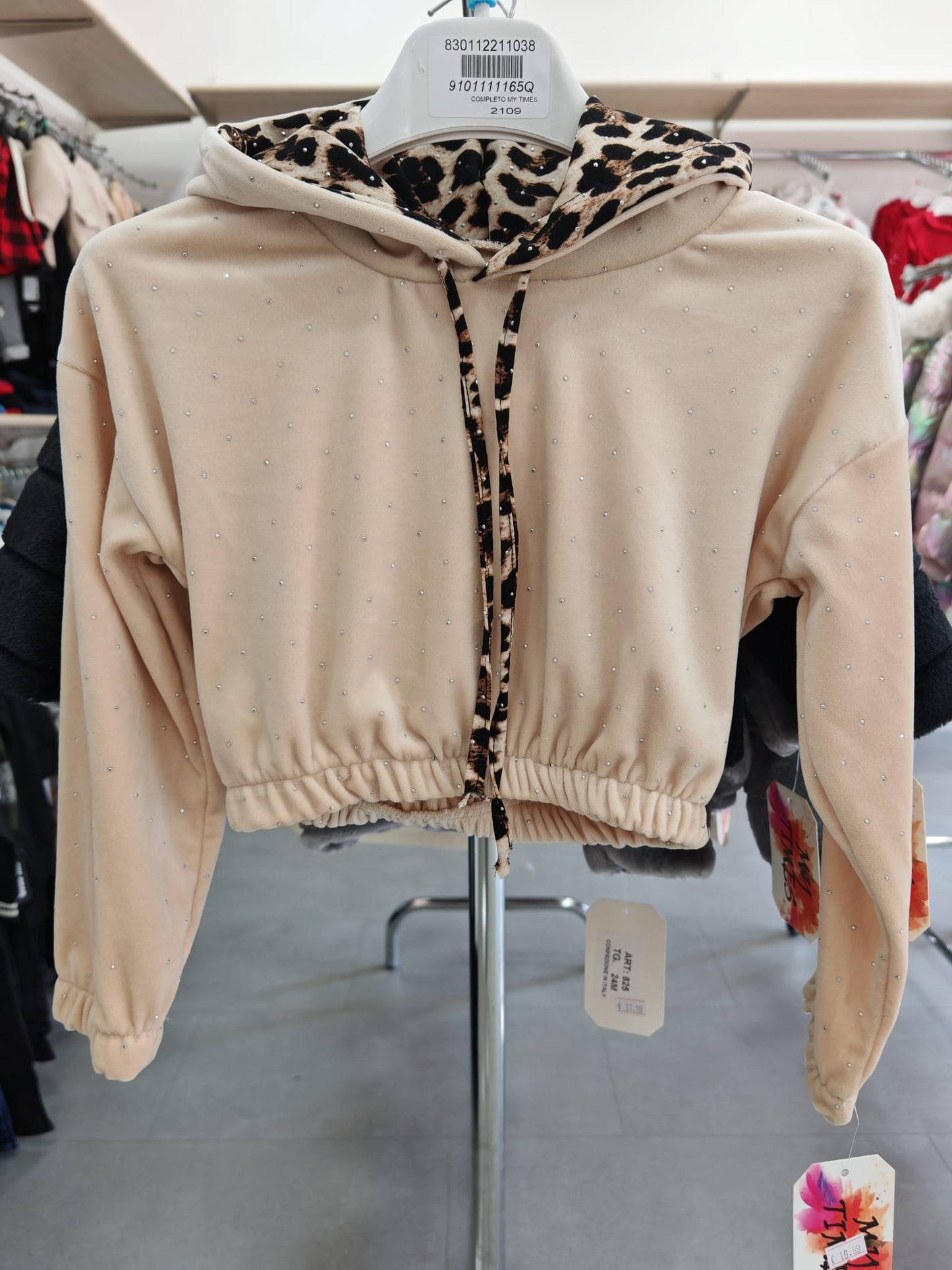 COMPLETO LEOPARD STRASS