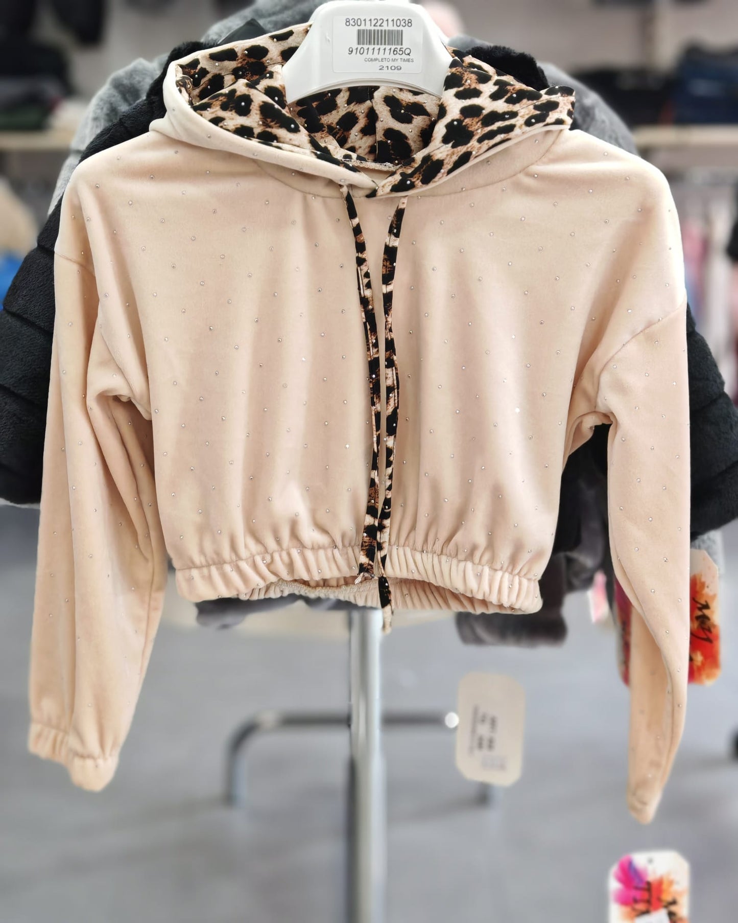 COMPLETO LEOPARD STRASS