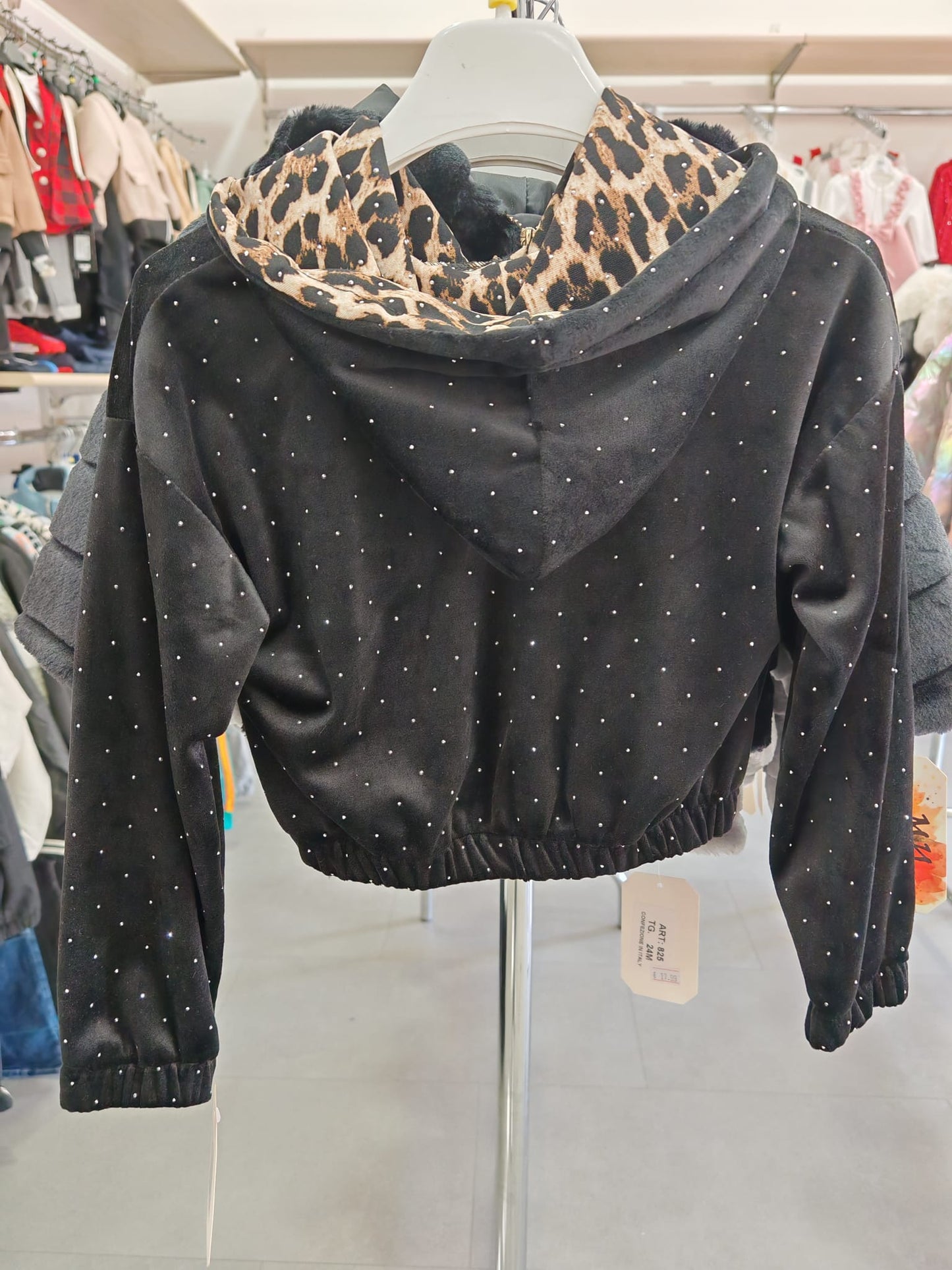 COMPLETO LEOPARD STRASS